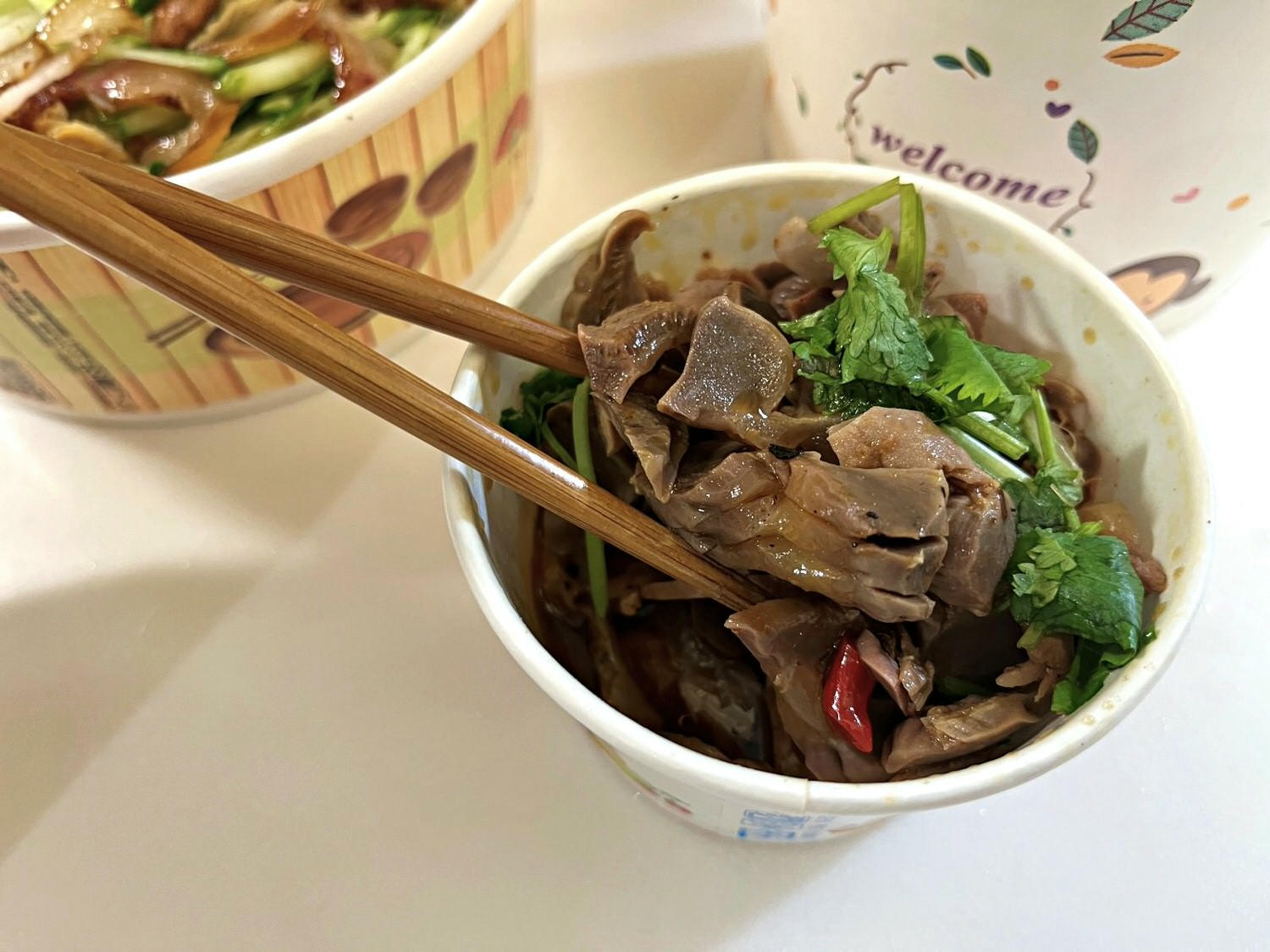 京多多炸醬麵 高雄前金區- 老北京傳統麵食手藝可能要吃不到了 | 90元手工炸醬麵 | 前金區美食 - 第12張圖 京多多炸醬麵 高雄前金區- 老北京傳統麵食手藝可能要吃不到了 | 90元手工炸醬麵 | 前金區美食