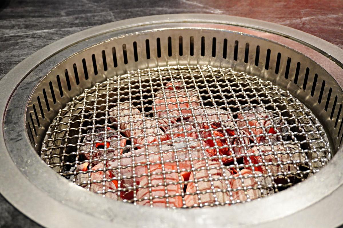 延香炭食 高雄-氣派吃到飽燒肉 | 還有滿滿港點加熱炒莫凡比冰淇淋 | 高雄吃到飽燒肉推薦 - 第13張圖 延香炭食 高雄-氣派吃到飽燒肉 | 還有滿滿港點加熱炒莫凡比冰淇淋 | 高雄吃到飽燒肉推薦