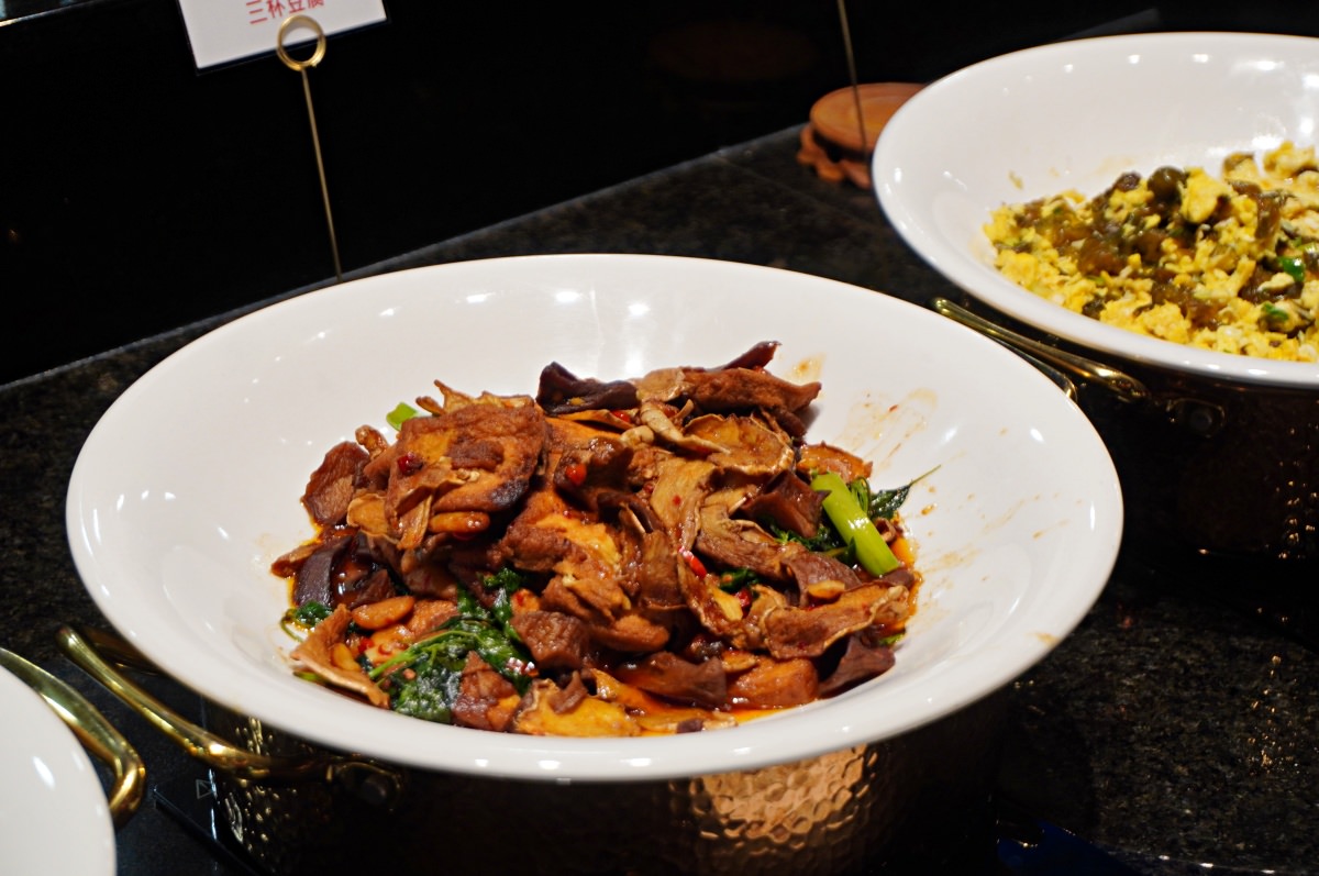 延香炭食 高雄-氣派吃到飽燒肉 | 還有滿滿港點加熱炒莫凡比冰淇淋 | 高雄吃到飽燒肉推薦 - 第27張圖 延香炭食 高雄-氣派吃到飽燒肉 | 還有滿滿港點加熱炒莫凡比冰淇淋 | 高雄吃到飽燒肉推薦