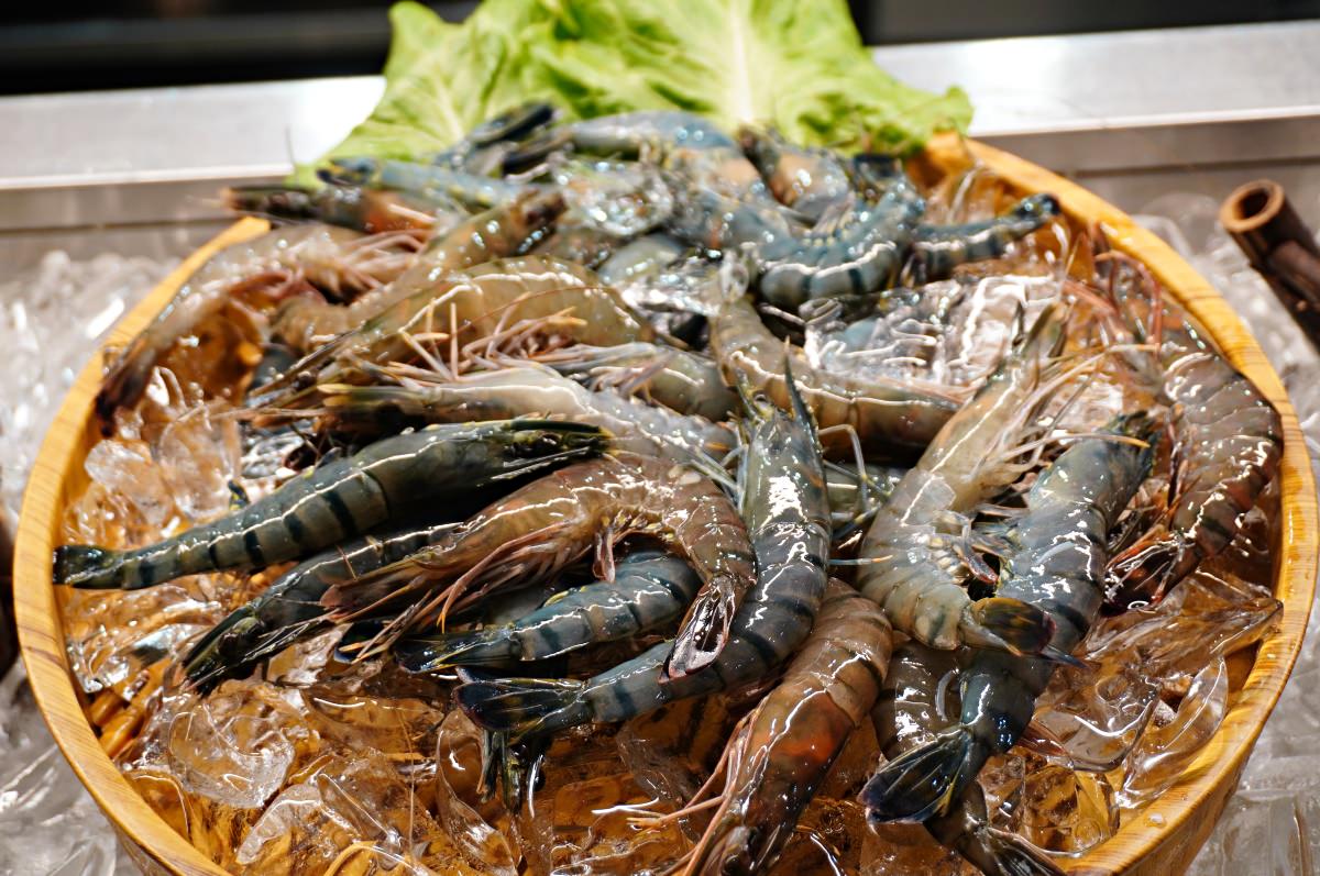 延香炭食 高雄-氣派吃到飽燒肉 | 還有滿滿港點加熱炒莫凡比冰淇淋 | 高雄吃到飽燒肉推薦 - 第17張圖 延香炭食 高雄-氣派吃到飽燒肉 | 還有滿滿港點加熱炒莫凡比冰淇淋 | 高雄吃到飽燒肉推薦
