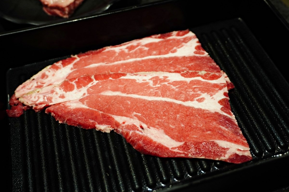 延香炭食 高雄-氣派吃到飽燒肉 | 還有滿滿港點加熱炒莫凡比冰淇淋 | 高雄吃到飽燒肉推薦 - 第48張圖 延香炭食 高雄-氣派吃到飽燒肉 | 還有滿滿港點加熱炒莫凡比冰淇淋 | 高雄吃到飽燒肉推薦