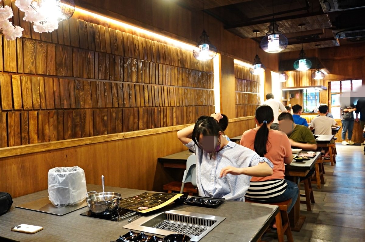一燒十味昭和園 安平店 | 全新裝潢全新龍蝦A5和牛吃到飽 | 台南燒肉吃到飽 - 第5張圖 一燒十味昭和園 安平店 | 全新裝潢全新龍蝦A5和牛吃到飽 | 台南燒肉吃到飽
