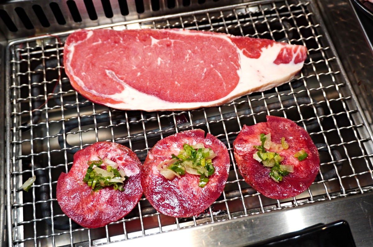 一燒十味昭和園 安平店 | 全新裝潢全新龍蝦A5和牛吃到飽 | 台南燒肉吃到飽 - 第23張圖 一燒十味昭和園 安平店 | 全新裝潢全新龍蝦A5和牛吃到飽 | 台南燒肉吃到飽