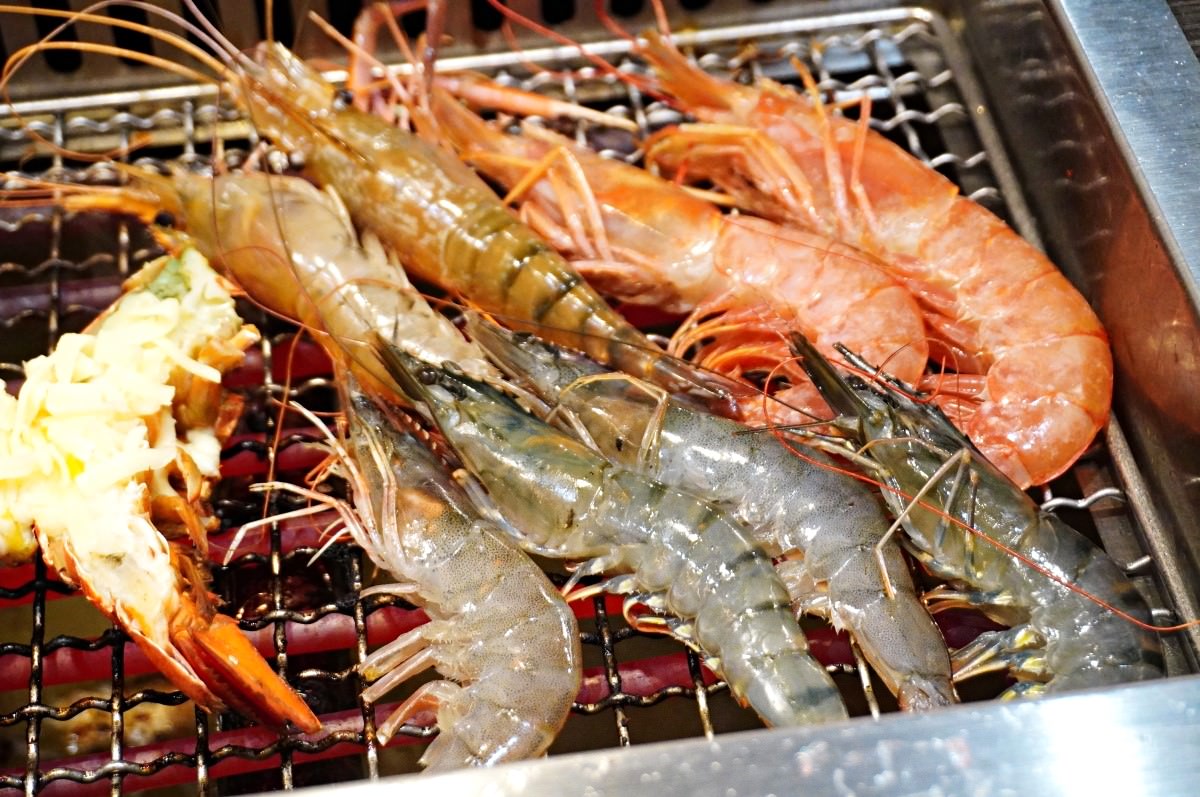 一燒十味昭和園 安平店 | 全新裝潢全新龍蝦A5和牛吃到飽 | 台南燒肉吃到飽 - 第17張圖 一燒十味昭和園 安平店 | 全新裝潢全新龍蝦A5和牛吃到飽 | 台南燒肉吃到飽