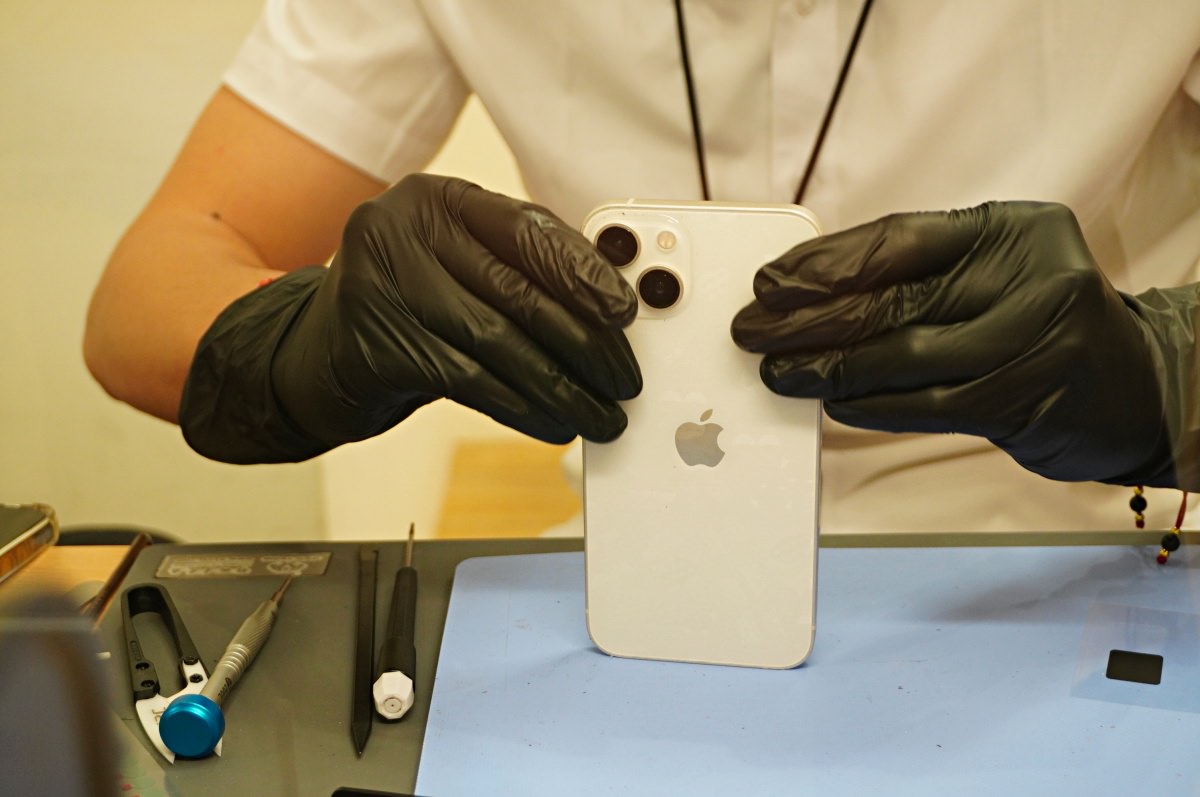 高雄iPhone換電池推薦 鼎威 高雄裕誠維修中心 | 高雄左營iphone維修 | 高雄iPhone原廠電池 | 鼎威蘋果維修 | 現場快速檢測 - 第21張圖 高雄iPhone換電池推薦 鼎威 高雄裕誠維修中心 | 高雄左營iphone維修 | 高雄iPhone原廠電池 | 鼎威蘋果維修 | 現場快速檢測