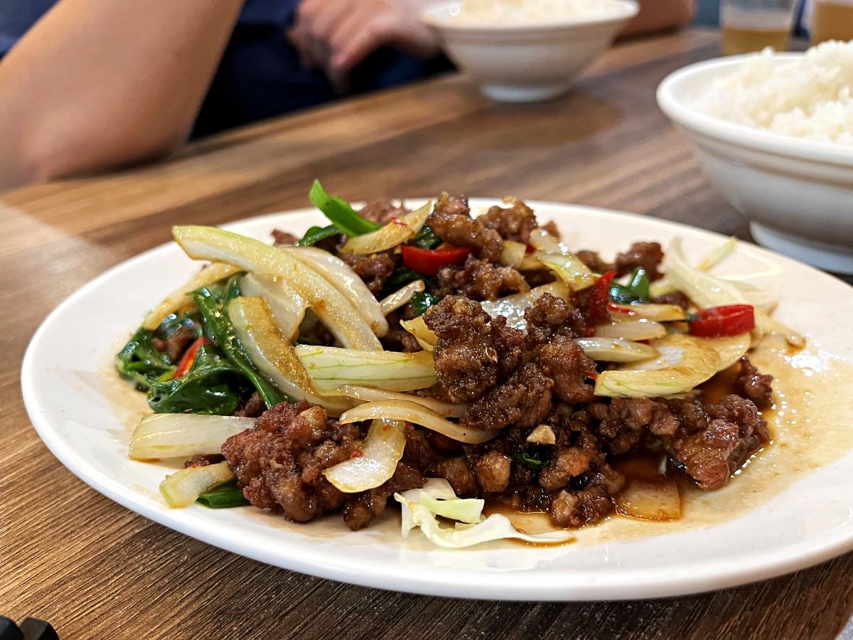 馥鼎手作料理 | 百元真材實料台式熱炒舒適內用空間 | 高雄六合路美食 - 第11張圖 馥鼎手作料理 | 百元真材實料台式熱炒舒適內用空間 | 高雄六合路美食