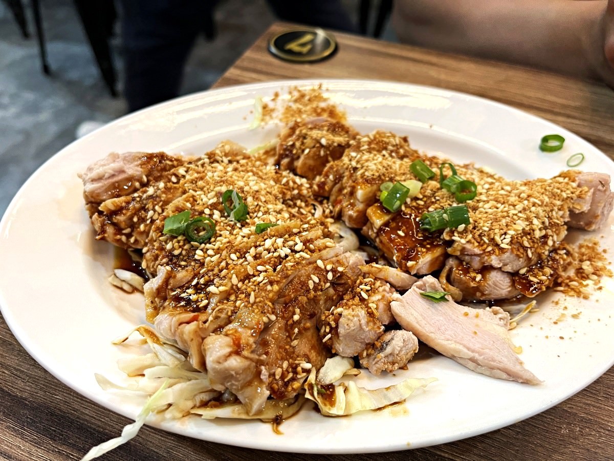 馥鼎手作料理 | 百元真材實料台式熱炒舒適內用空間 | 高雄六合路美食 - 第9張圖 馥鼎手作料理 | 百元真材實料台式熱炒舒適內用空間 | 高雄六合路美食