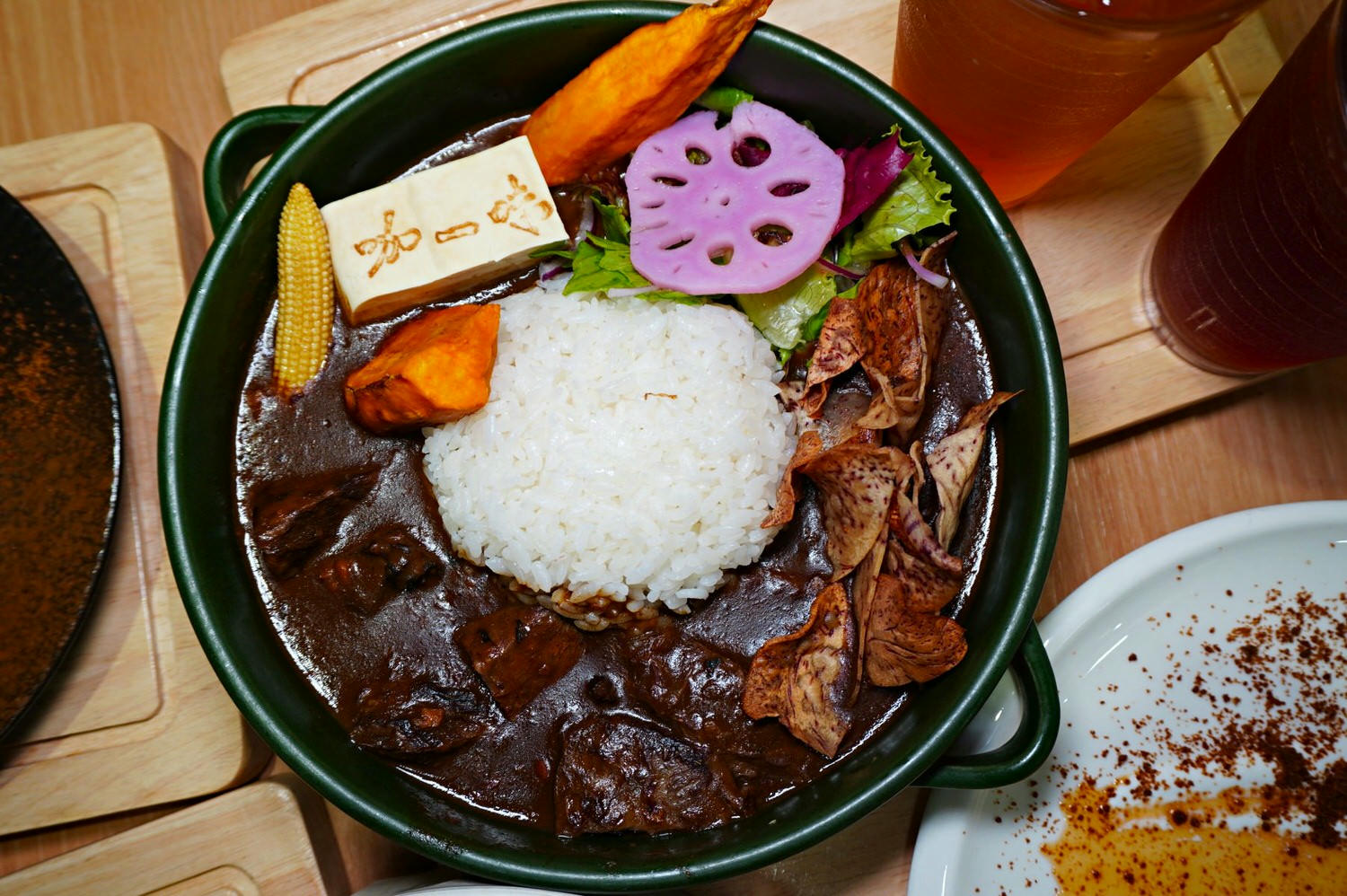 咖一味咖哩|香料咖哩 – 國父紀念館站香料料理專家 | 台北咖哩飯推薦 - 第19張圖 咖一味咖哩|香料咖哩 – 國父紀念館站香料料理專家 | 台北咖哩飯推薦