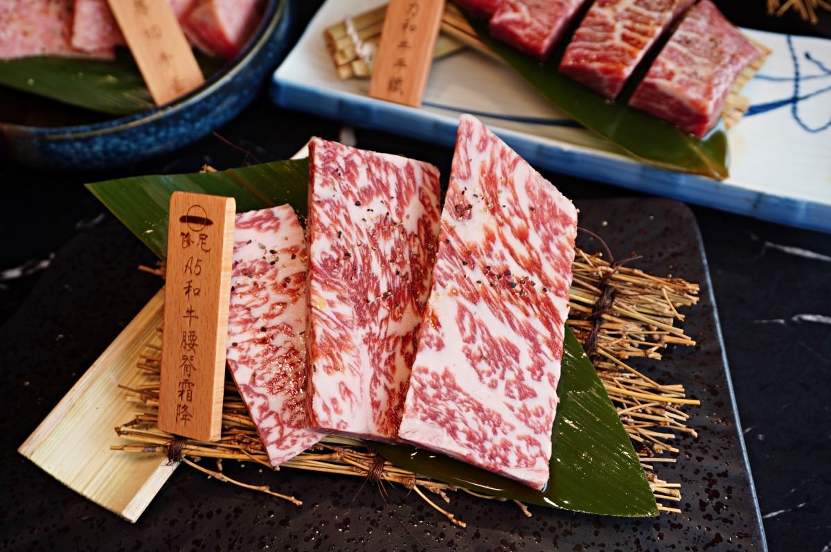 一修尼 和牛炭火燒肉 | 全桃園最強厚切牛舌 | 巧克力和牛 | 伊比利豬戰斧 | 桃園燒肉店推薦 - 第17張圖 一修尼 和牛炭火燒肉 | 全桃園最強厚切牛舌 | 巧克力和牛 | 伊比利豬戰斧 | 桃園燒肉店推薦