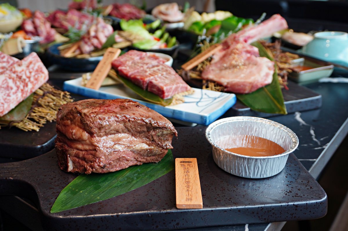 一修尼 和牛炭火燒肉 | 全桃園最強厚切牛舌 | 巧克力和牛 | 伊比利豬戰斧 | 桃園燒肉店推薦 - 第31張圖 一修尼 和牛炭火燒肉 | 全桃園最強厚切牛舌 | 巧克力和牛 | 伊比利豬戰斧 | 桃園燒肉店推薦