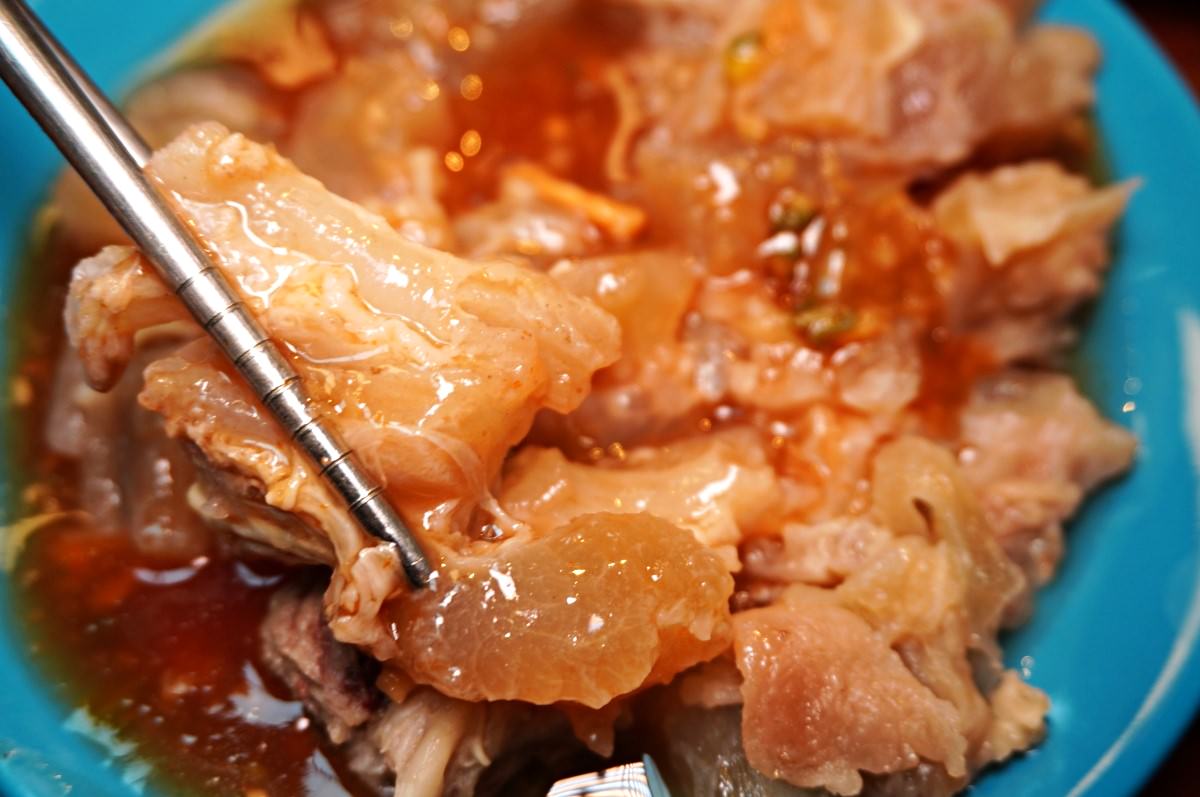 阿蓮牛肉湯 台南公園店 | 開到凌晨12點 | 免費牛肉燥飯吃到飽 | 台南牛肉湯推薦 - 第22張圖 阿蓮牛肉湯 台南公園店 | 開到凌晨12點 | 免費牛肉燥飯吃到飽 | 台南牛肉湯推薦
