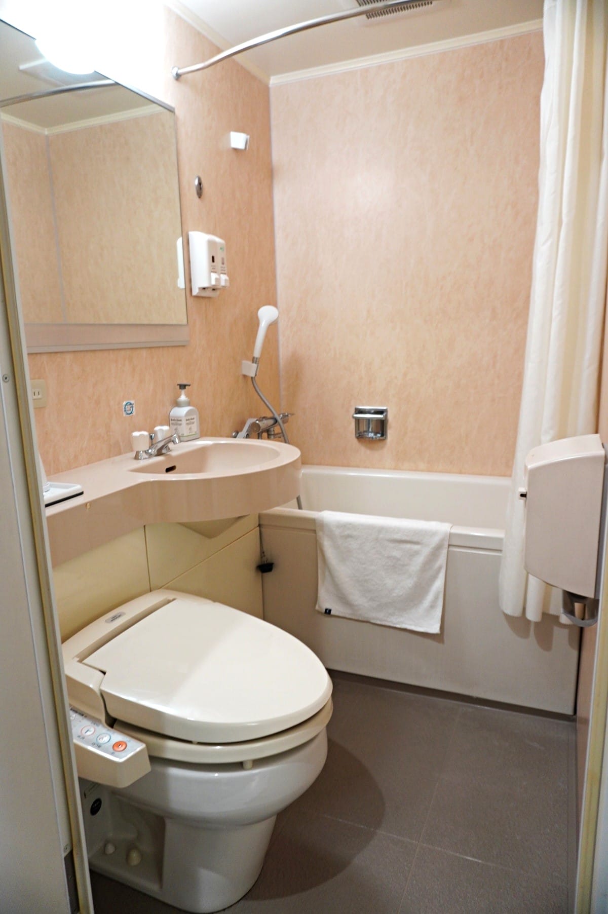 Comfort Hotel Narita 成田機場 -晚班機轉機住宿首選 | 成田市中心隔天還可以吃鰻魚飯 | 成田機場住宿推薦 - 第21張圖 Comfort Hotel Narita 成田機場 -晚班機轉機住宿首選 | 成田市中心隔天還可以吃鰻魚飯 | 成田機場住宿推薦