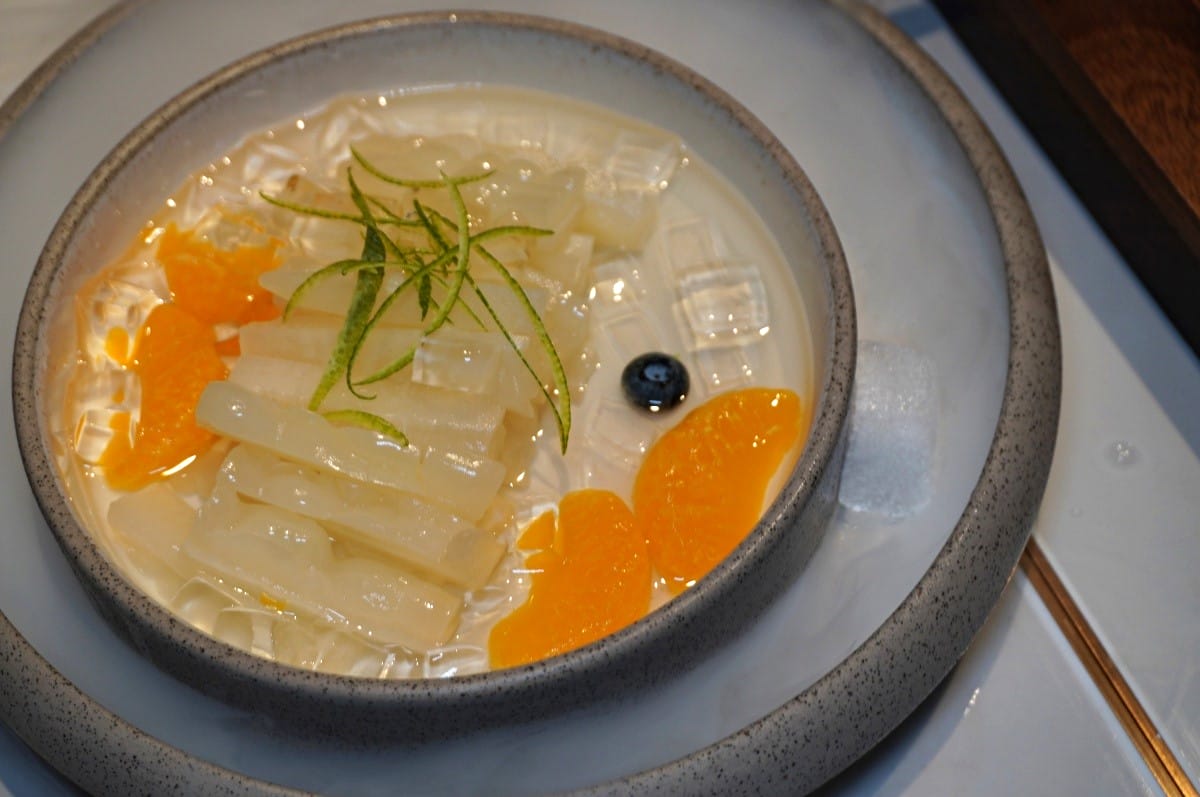 上菜片皮鴨專賣店 高雄夢時代店 | 漢來美食打造的華麗烤鴨餐廳 | 高雄烤鴨餐廳推薦 | 上菜菜單 - 第19張圖 上菜片皮鴨專賣店 高雄夢時代店 | 漢來美食打造的華麗烤鴨餐廳 | 高雄烤鴨餐廳推薦 | 上菜菜單