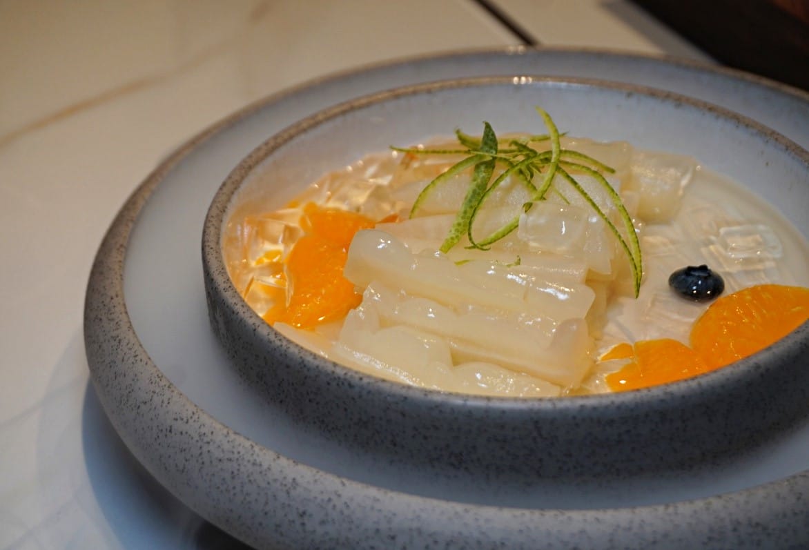 上菜片皮鴨專賣店 高雄夢時代店 | 漢來美食打造的華麗烤鴨餐廳 | 高雄烤鴨餐廳推薦 | 上菜菜單 - 第18張圖 上菜片皮鴨專賣店 高雄夢時代店 | 漢來美食打造的華麗烤鴨餐廳 | 高雄烤鴨餐廳推薦 | 上菜菜單