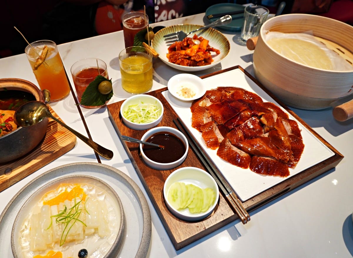 上菜片皮鴨專賣店 高雄夢時代店 | 漢來美食打造的華麗烤鴨餐廳 | 高雄烤鴨餐廳推薦 | 上菜菜單 - 第17張圖 上菜片皮鴨專賣店 高雄夢時代店 | 漢來美食打造的華麗烤鴨餐廳 | 高雄烤鴨餐廳推薦 | 上菜菜單