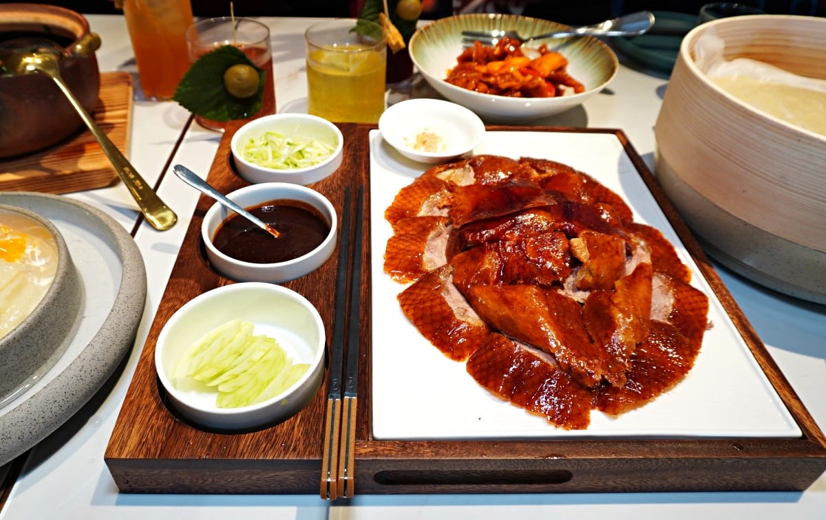 上菜片皮鴨專賣店 高雄夢時代店 | 漢來美食打造的華麗烤鴨餐廳 | 高雄烤鴨餐廳推薦 | 上菜菜單 - 第26張圖 上菜片皮鴨專賣店 高雄夢時代店 | 漢來美食打造的華麗烤鴨餐廳 | 高雄烤鴨餐廳推薦 | 上菜菜單
