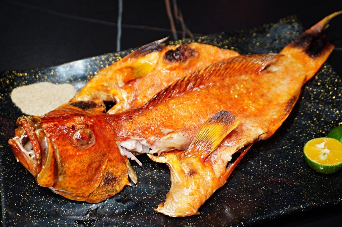 [高雄] 開串- 麻辣烤魚乾鍋串燒吃到飽 | 還有厲害的熱炒料理 | 高雄美食 | 三民區美食