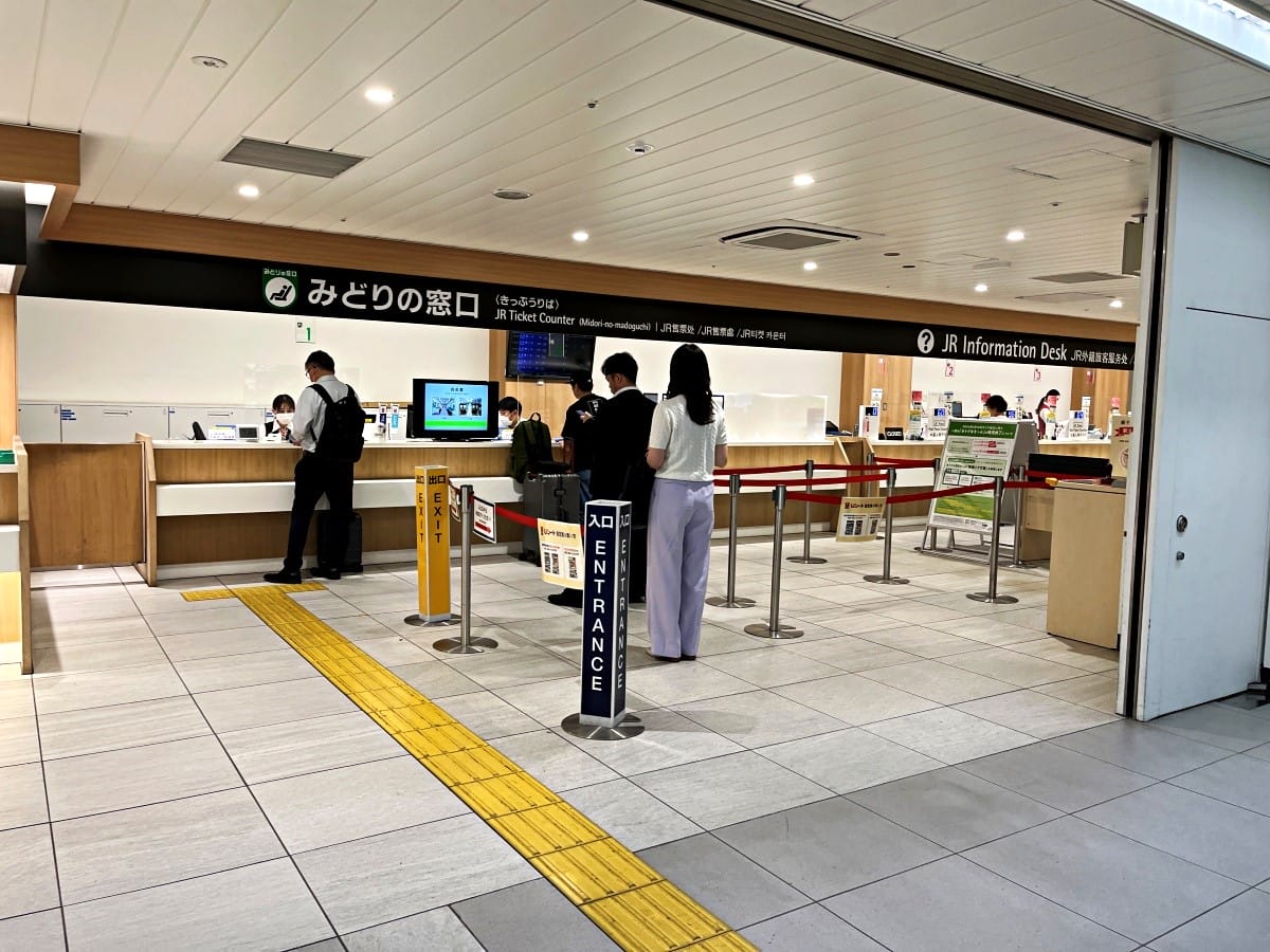 JR北海道 札幌新千歲機場 快速Airport號 | 札幌機場交通推薦 | 尖峰10分鐘一班車 | 指定席USeat