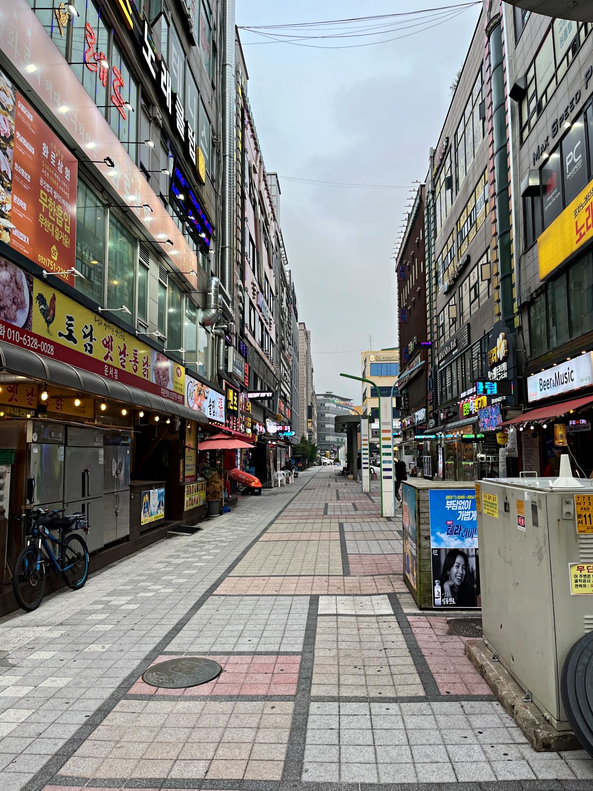 首爾燒肉吃到飽 | 花露山會 雲西站店 | 400台幣韓式燒肉吃到飽 | 仁川機場雲西站 | 首爾仁川轉機飯店推薦 - 第1張圖 首爾燒肉吃到飽 | 花露山會 雲西站店 | 400台幣韓式燒肉吃到飽 | 仁川機場雲西站 | 首爾仁川轉機飯店推薦