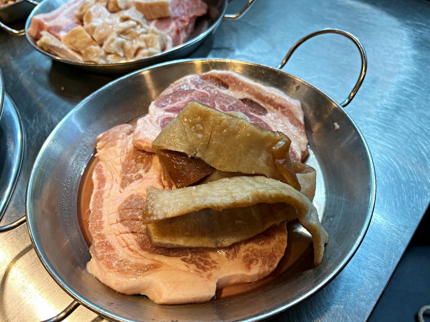 首爾燒肉吃到飽 | 花露山會 雲西站店 | 400台幣韓式燒肉吃到飽 | 仁川機場雲西站 | 首爾仁川轉機飯店推薦 - 第12張圖 首爾燒肉吃到飽 | 花露山會 雲西站店 | 400台幣韓式燒肉吃到飽 | 仁川機場雲西站 | 首爾仁川轉機飯店推薦