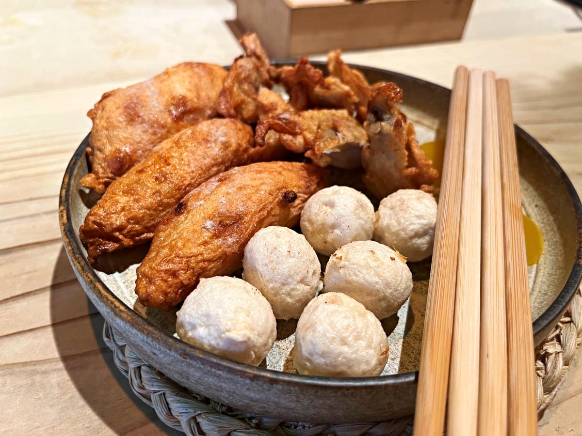 山壹旗魚食製所 | 70年的旗魚製品老店文清新樣貌 | 周末才吃得到 | 鹽埕第一公有市場 - 第10張圖 山壹旗魚食製所 | 70年的旗魚製品老店文清新樣貌 | 周末才吃得到 | 鹽埕第一公有市場