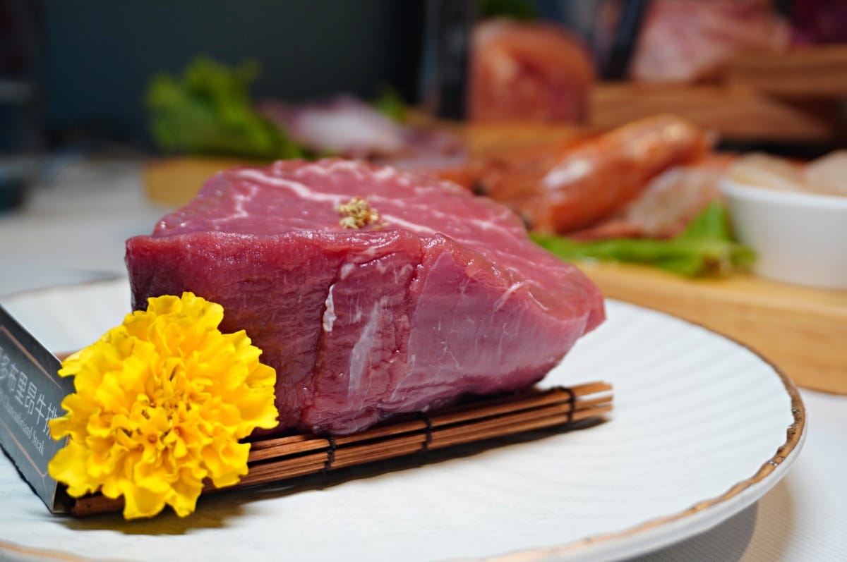 凱恩斯岩燒餐廳 高雄巨蛋店 | 高雄牛排 | 健康好玩的澳洲岩石燒肉 | 夠滿足海陸雙人套餐 - 第37張圖 凱恩斯岩燒餐廳 高雄巨蛋店 | 高雄牛排 | 健康好玩的澳洲岩石燒肉 | 夠滿足海陸雙人套餐