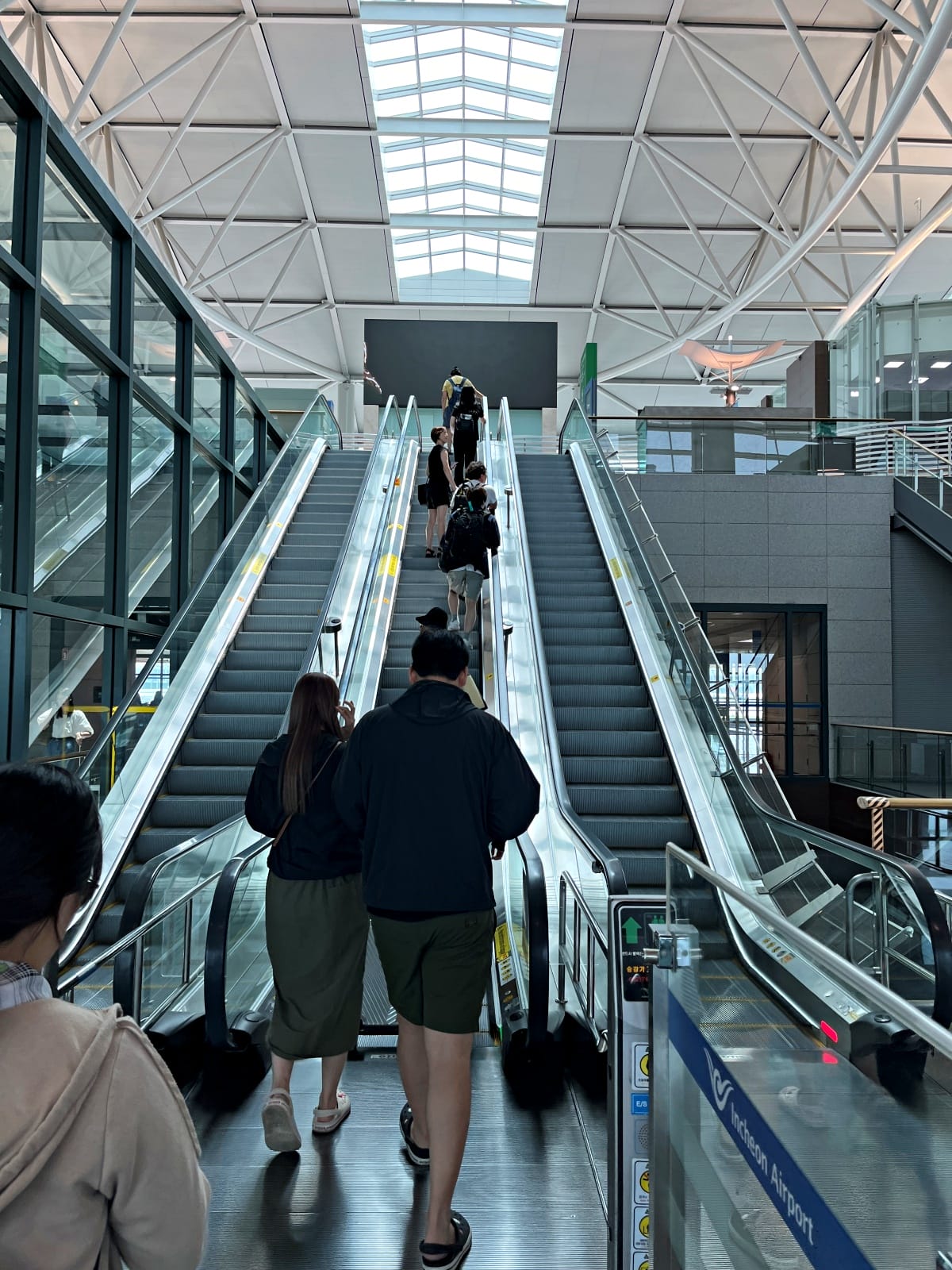 德威航空飛日本 T’way 東京-高雄 Part 2 首爾-高雄段 | 逃生門座位 | 首爾仁川機場 - 第22張圖 德威航空飛日本 T’way 東京-高雄 Part 2 首爾-高雄段 | 逃生門座位 | 首爾仁川機場