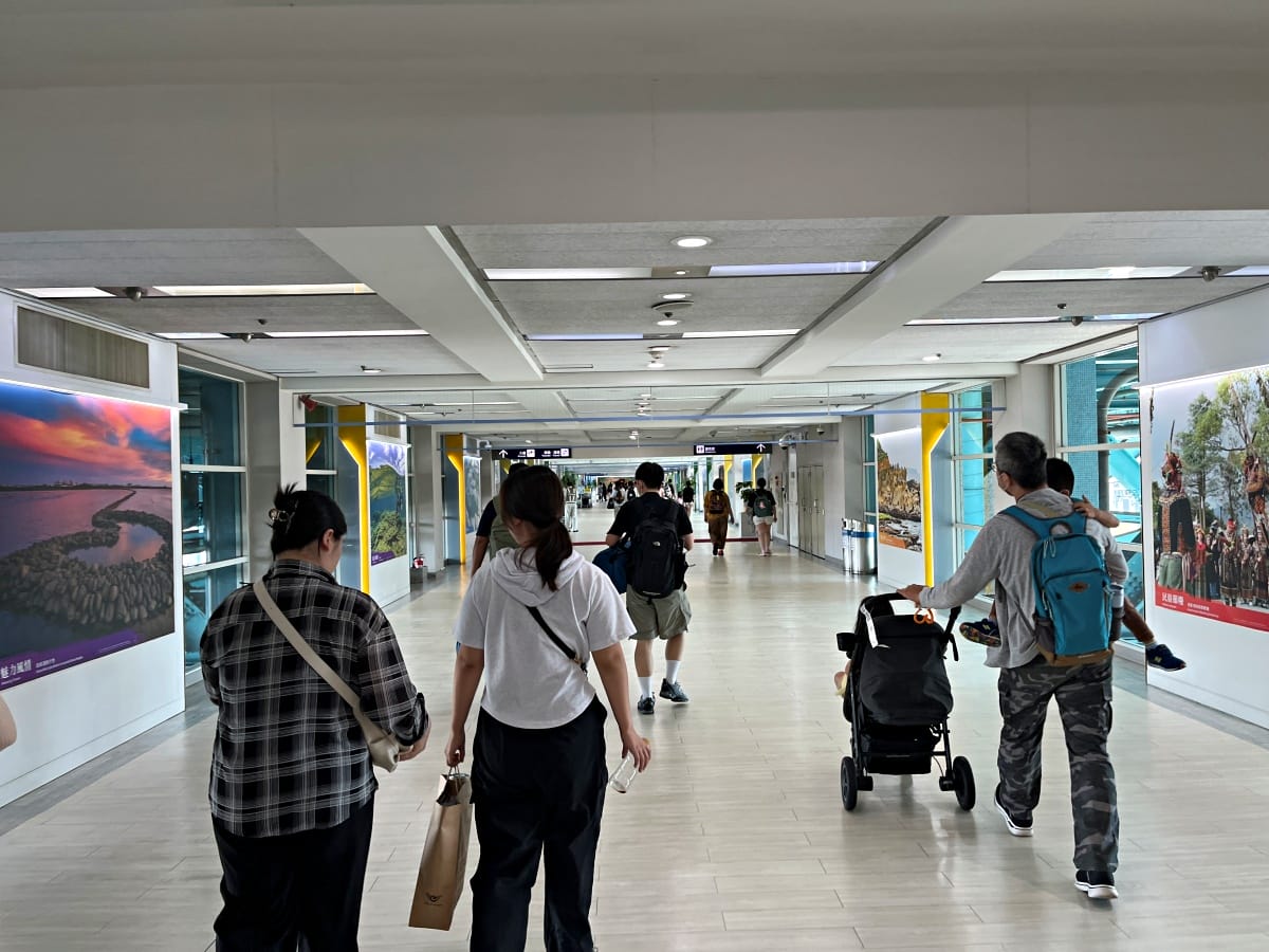 德威航空飛日本 T’way 東京-高雄 Part 2 首爾-高雄段 | 逃生門座位 | 首爾仁川機場 - 第34張圖 德威航空飛日本 T’way 東京-高雄 Part 2 首爾-高雄段 | 逃生門座位 | 首爾仁川機場