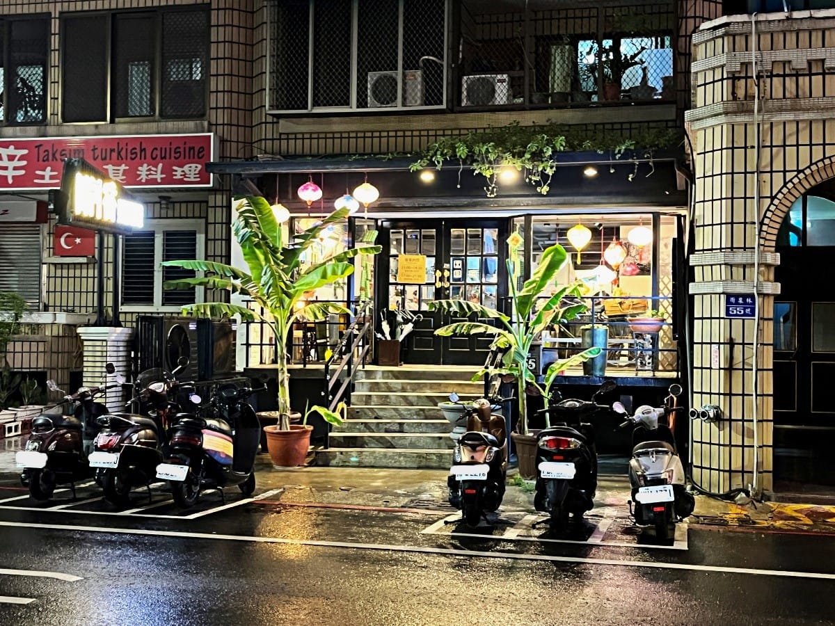 日月香 越南料理- 高雄道地越南料理文化中心店 - 第1張圖 日月香 越南料理- 高雄道地越南料理文化中心店