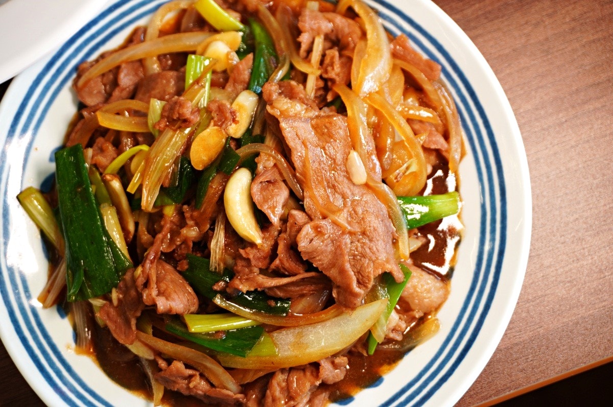 蔥蔥鵝 屏東枋山店 | 復古風新潮鵝肉店 | 套餐鵝骨湯+鵝油飯無限享用 | 屏東必吃餐廳