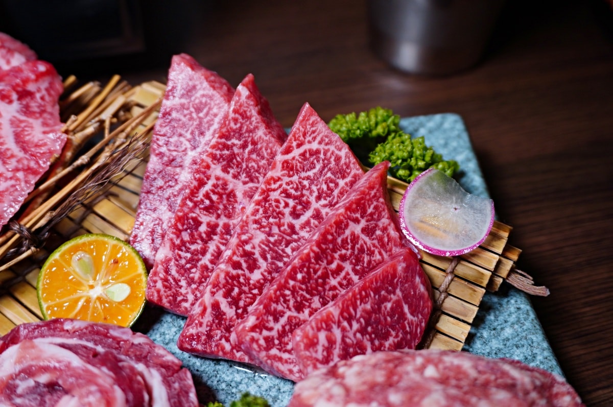 鐵人燒肉 | 左營凹子底日系烤爐獨食燒肉 | 超值A5和牛個人套餐 | 左營燒肉推薦