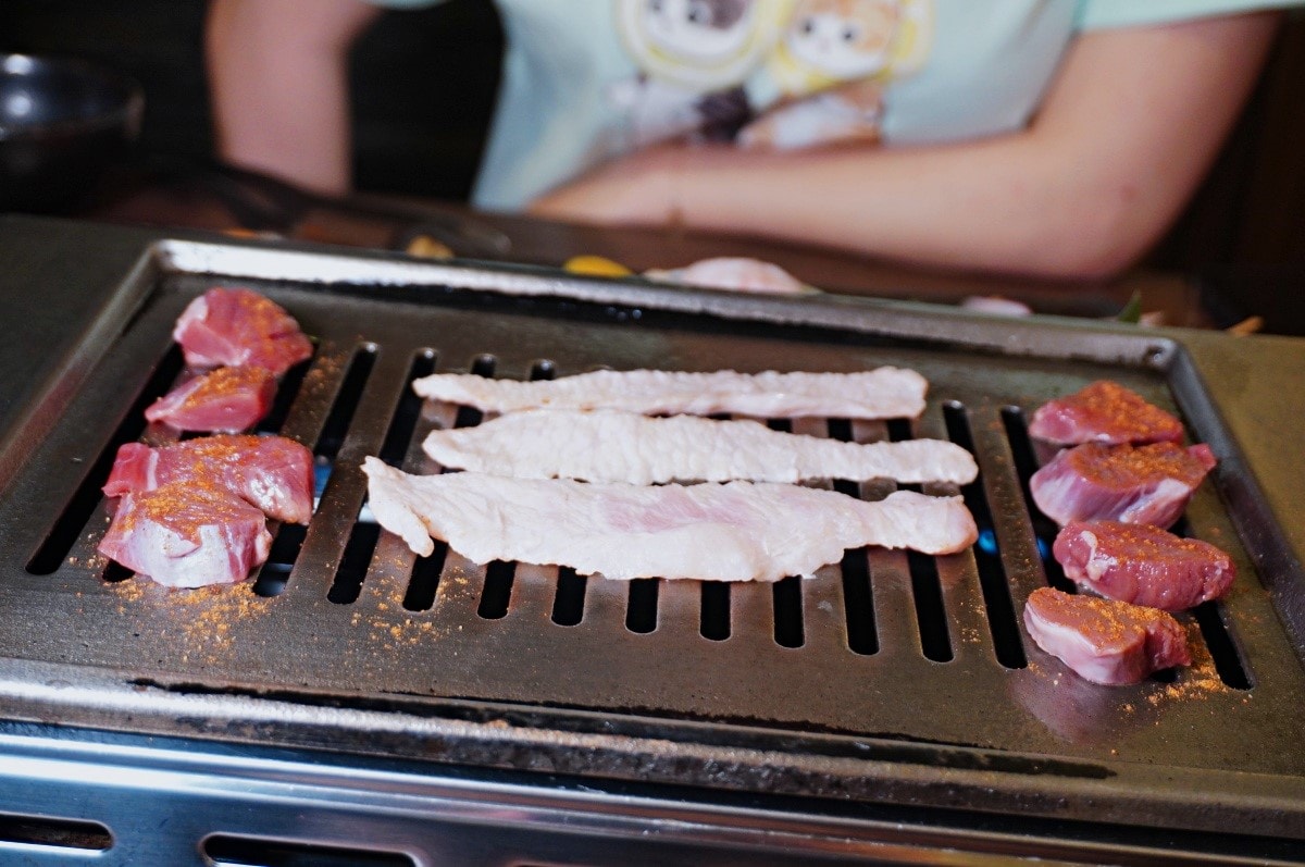 鐵人燒肉 | 左營凹子底日系烤爐獨食燒肉 | 超值A5和牛個人套餐 | 左營燒肉推薦