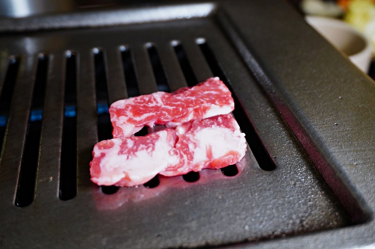 鐵人燒肉 | 左營凹子底日系烤爐獨食燒肉 | 超值A5和牛個人套餐 | 左營燒肉推薦