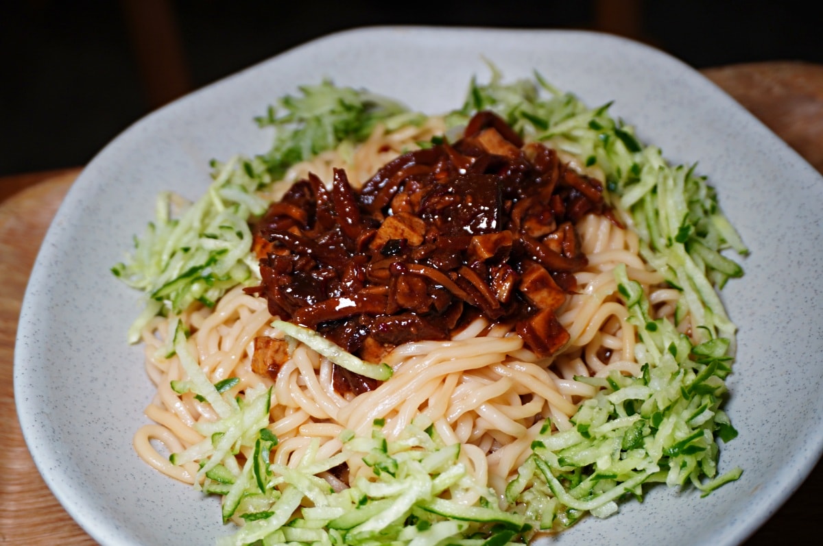 時蒔vegan kitchen | 蔬食麵食新發想 | 高雄河堤社區超用心的蔬食店