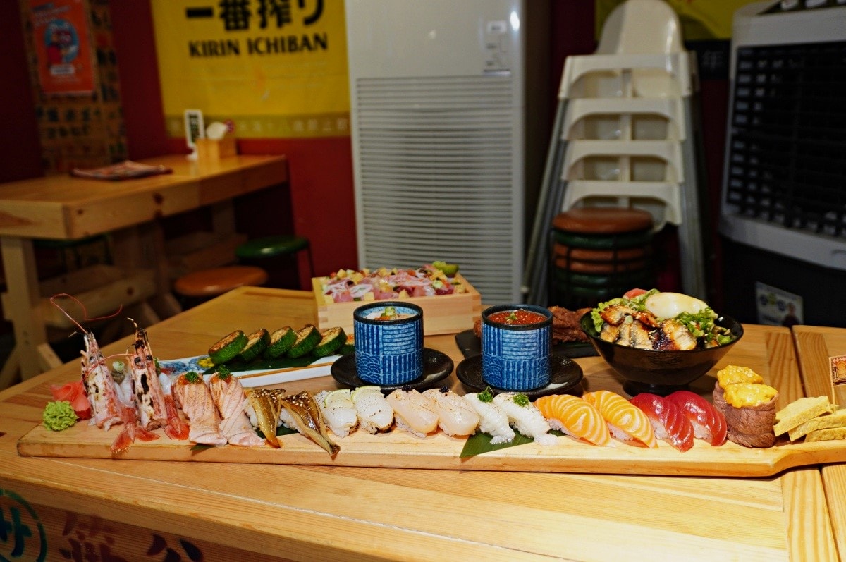 森川丼丼 楠梓總店 | 浮誇握壽司列車 | 月見鰻魚飯新上市 | 楠梓餐廳推薦 | 森川丼丼菜單