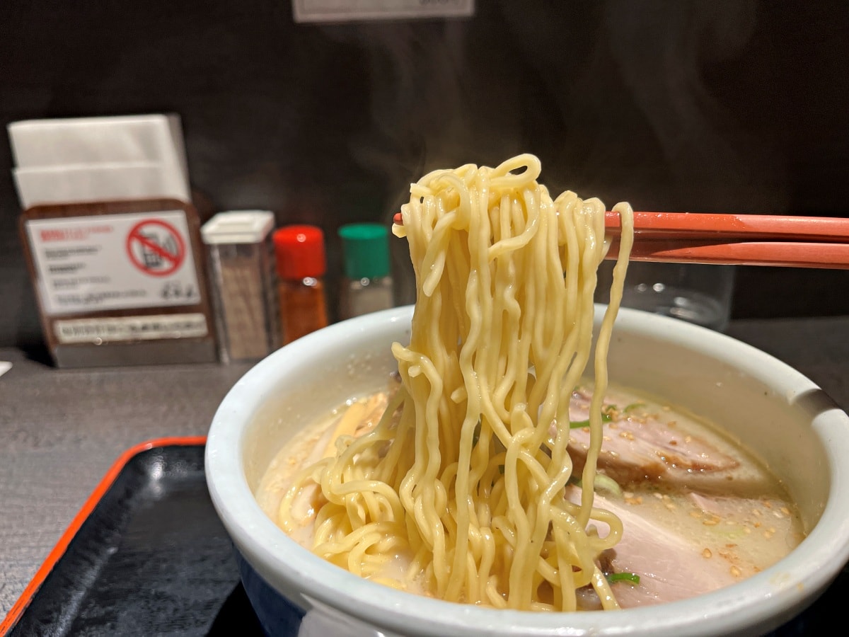 旭川 山頭火拉麵本店|入口即化豚叉燒濃厚湯頭 | 旭川美食 - 第13張圖 旭川 山頭火拉麵本店|入口即化豚叉燒濃厚湯頭 | 旭川美食