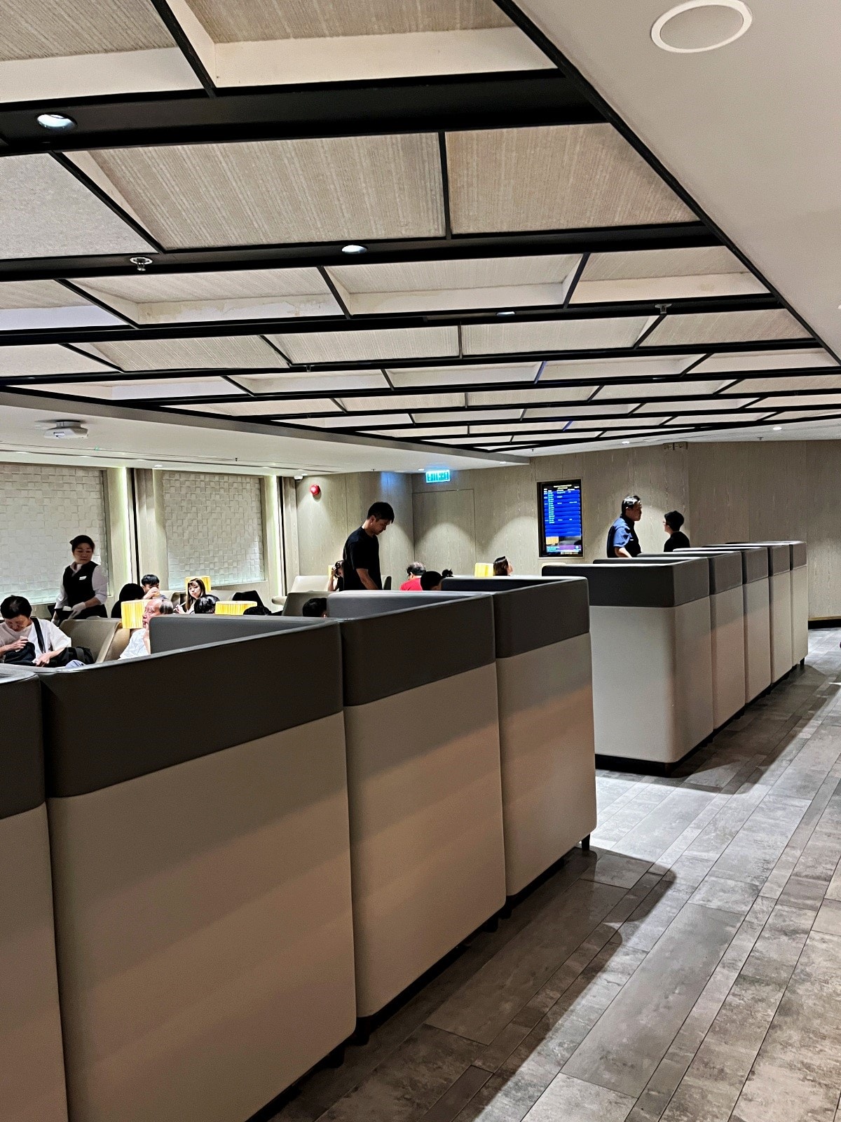 香港機場環亞貴賓室 | PLAZA Premium Gate 1 | 香港信用卡貴賓室