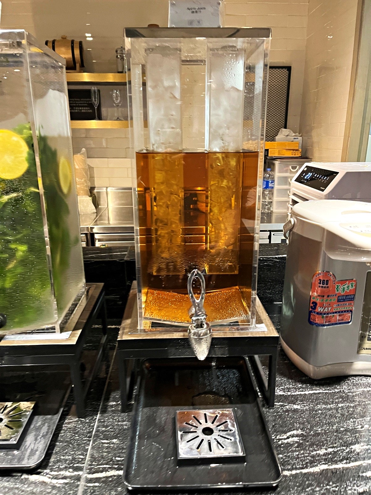 香港機場環亞貴賓室 | PLAZA Premium Gate 1 | 香港信用卡貴賓室