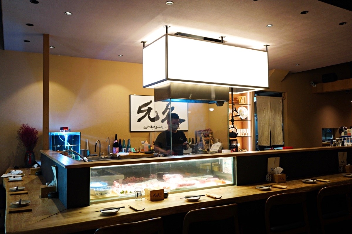 允久居酒屋 – 高雄海洋音樂中心質感低調日式風格 | 清酒 | 日式燒烤 | 允久居酒屋菜單 - 第2張圖 允久居酒屋 – 高雄海洋音樂中心質感低調日式風格 | 清酒 | 日式燒烤 | 允久居酒屋菜單