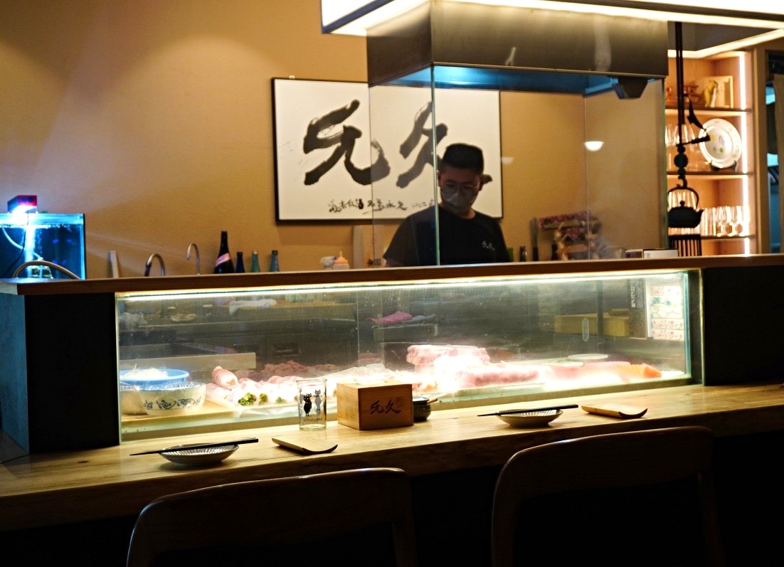 允久居酒屋 – 高雄海洋音樂中心質感低調日式風格 | 清酒 | 日式燒烤 | 允久居酒屋菜單 - 第3張圖 允久居酒屋 – 高雄海洋音樂中心質感低調日式風格 | 清酒 | 日式燒烤 | 允久居酒屋菜單