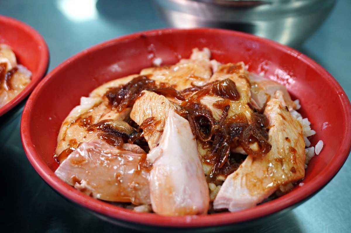 蕭老師火雞肉飯 – 嘉義後火車站在地人大推片肉火雞肉飯 | 還有40元招牌排骨 - 第14張圖 蕭老師火雞肉飯 – 嘉義後火車站在地人大推片肉火雞肉飯 | 還有40元招牌排骨