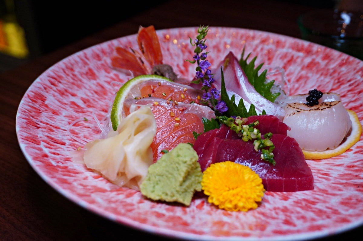 酒桃Sake Momo – 主打清酒的日式餐酒館 | 低調卻很讓人驚豔的料理 | 台北Sake Bar - 第14張圖 酒桃Sake Momo – 主打清酒的日式餐酒館 | 低調卻很讓人驚豔的料理 | 台北Sake Bar