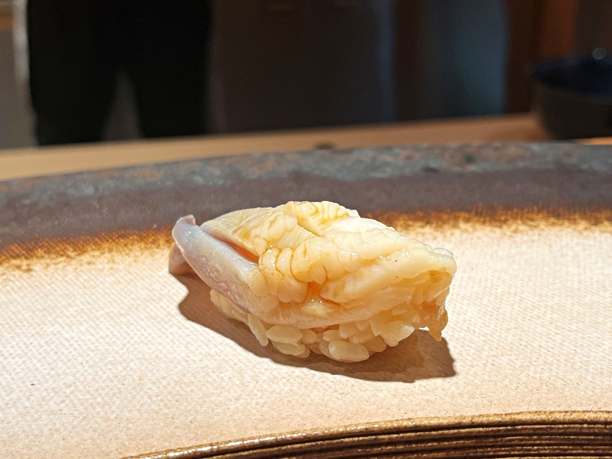 初魚鮨 高雄巨蛋店 | 預約制無菜單日式料理 - 第30張圖 初魚鮨 高雄巨蛋店 | 預約制無菜單日式料理
