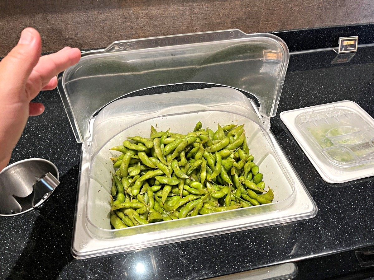 老四川巴蜀麻辣燙 高雄新中山店 | 環境大升級 | 小菜 x 鴨血豆腐 x 飲料無限享用 | 老四川必吃