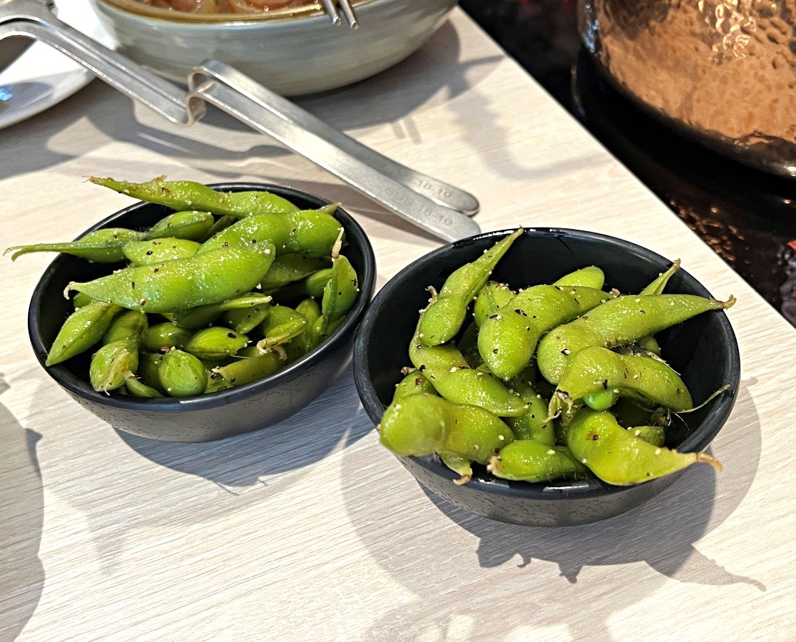 老四川巴蜀麻辣燙 高雄新中山店 | 環境大升級 | 小菜 x 鴨血豆腐 x 飲料無限享用 | 老四川必吃
