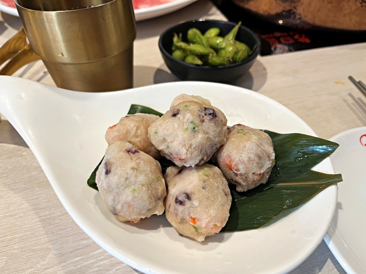 老四川巴蜀麻辣燙 高雄新中山店 | 環境大升級 | 小菜 x 鴨血豆腐 x 飲料無限享用 | 老四川必吃