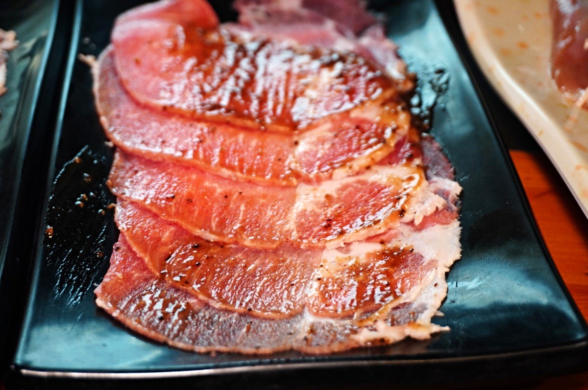 胖肚肚燒肉 基隆店 | 高空景觀炭火燒肉吃到飽 | 基隆餐廳推薦
