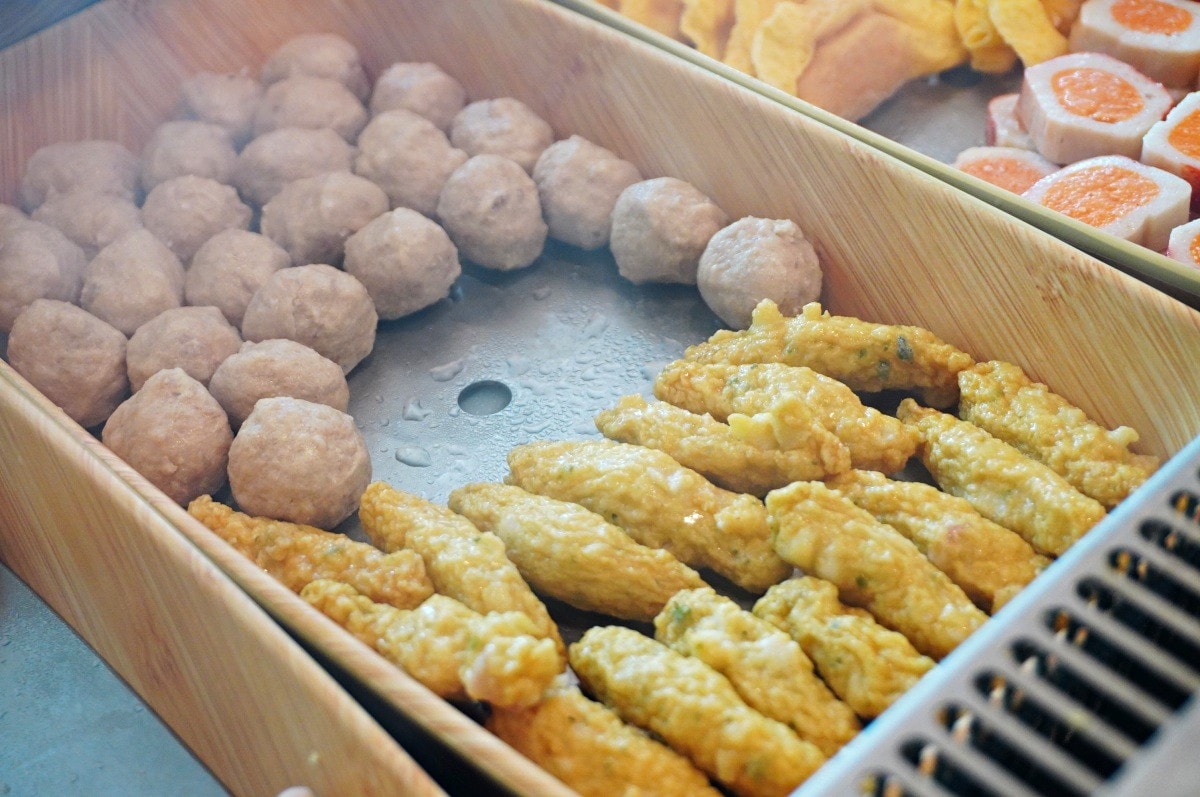 新垣祖鍋物-嘉義店 | 270元起「火鍋自助吧」吃到飽 | 嘉義美食推薦 | 嘉義火鍋推薦