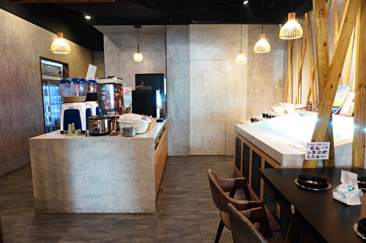 新垣祖鍋物-嘉義店 | 270元起「火鍋自助吧」吃到飽 | 嘉義美食推薦 | 嘉義火鍋推薦