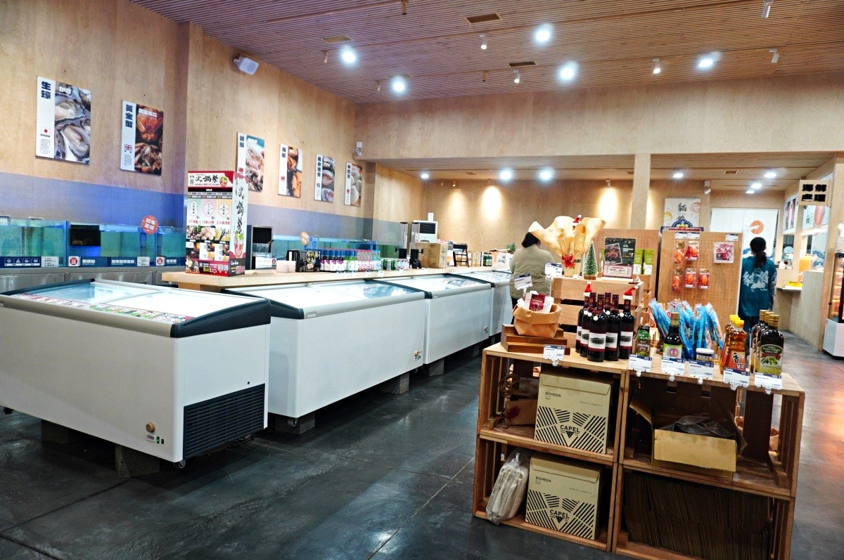 高雄貓饞水產超市 | 仁武海鮮 | 仁武露營用品 | 露營用餐區代客料理 | 活海產 | 晚上還有駐唱哦 - 第9張圖 高雄貓饞水產超市 | 仁武海鮮 | 仁武露營用品 | 露營用餐區代客料理 | 活海產 | 晚上還有駐唱哦